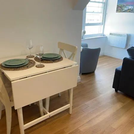 Apartment - Centre Of Swanage Stunning Sea Views Exterior photo