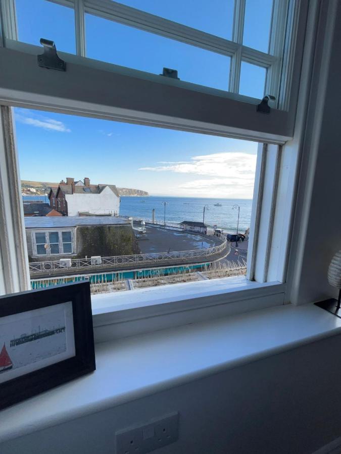 Apartment - Centre Of Stunning Sea Views *